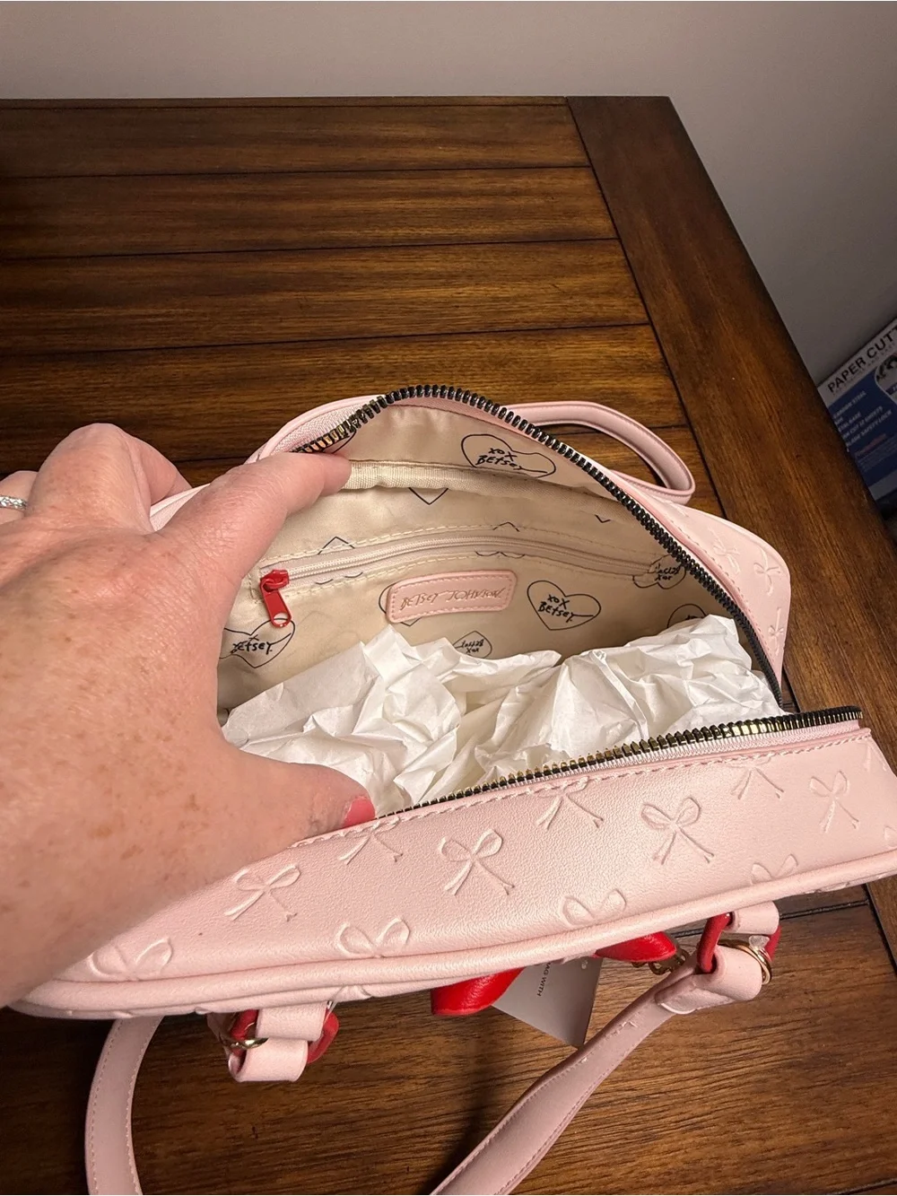 Betsey Johnson Pink Bow Shoulder Bag Pearl Chain Charm Zip Lined Inner Pockets